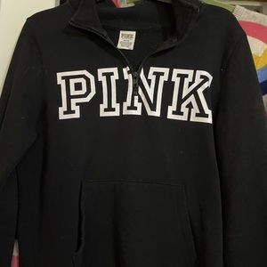 Black long sleeve sweatshirt
